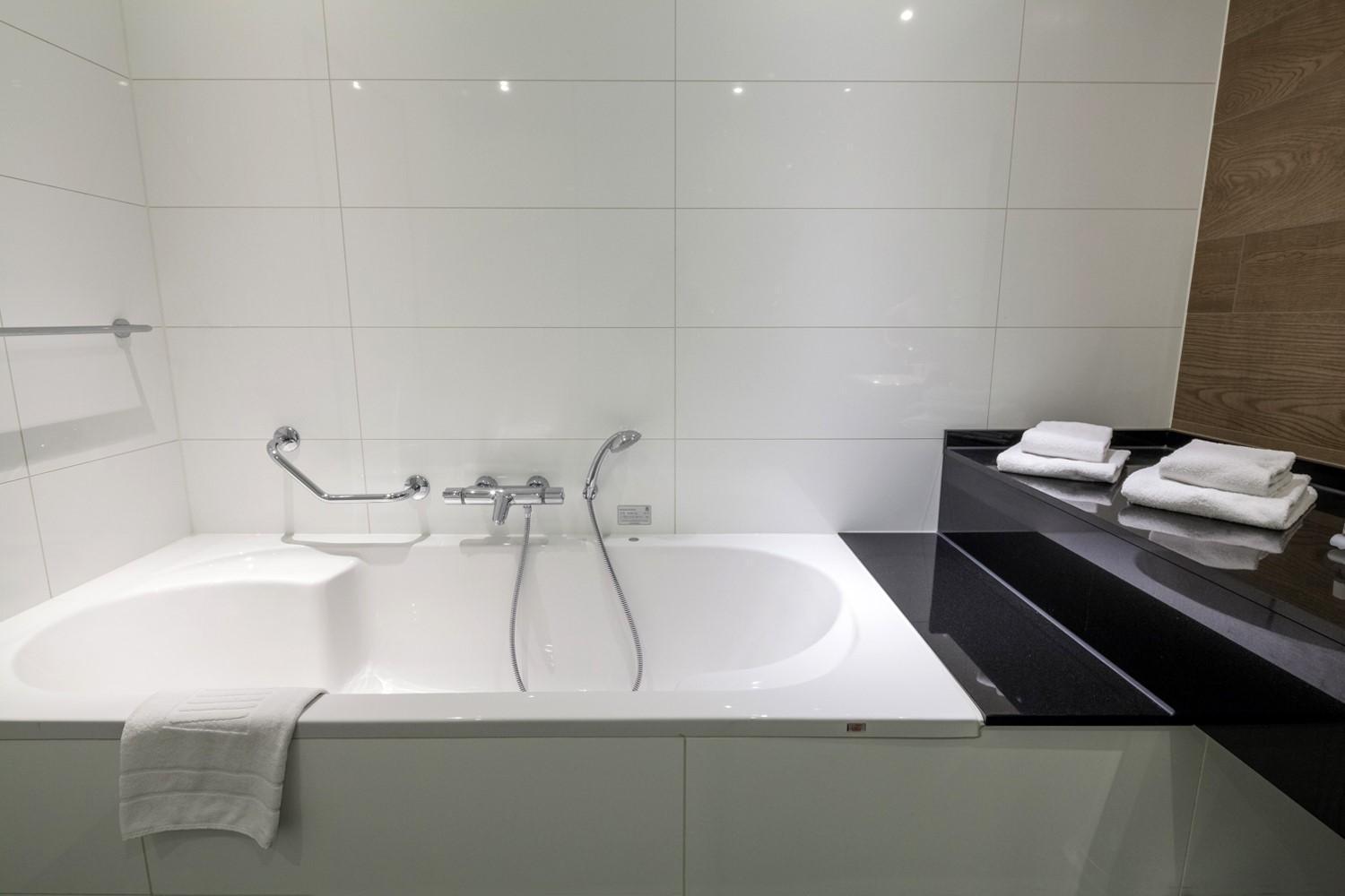 Van Der Valk Hotel Harderwijk Ngoại thất bức ảnh